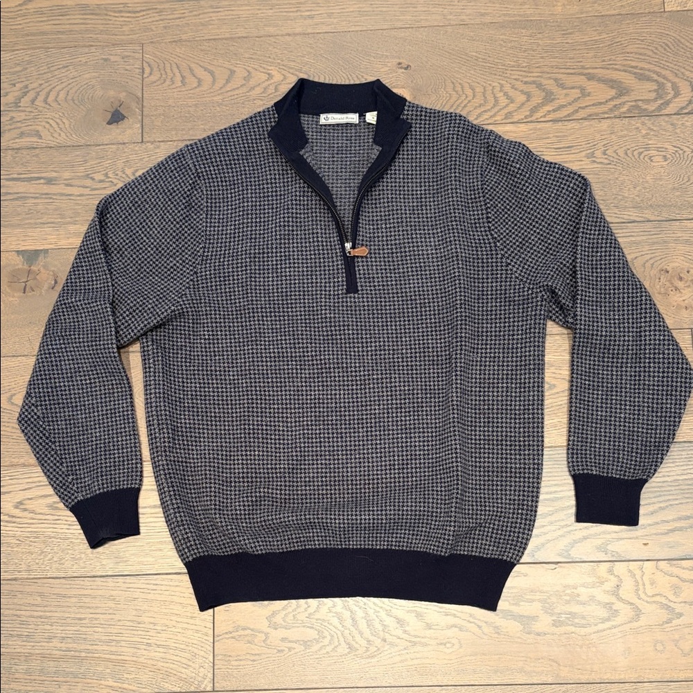 Donald Ross Men's Navy Houndstooth Sweater
